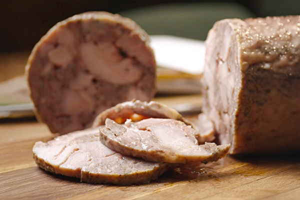 Pork Luncheon Meat with Chicken Thighs