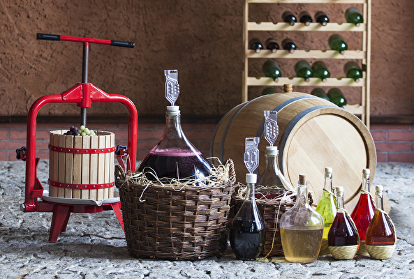 How to make wine step by step?