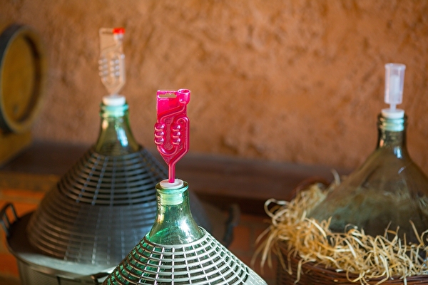 Tubes de fermentation - petits produits avec une grande passion pour le vin !